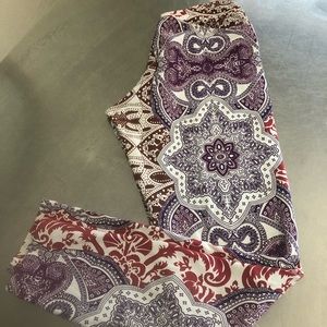 Luiquid O Yoga Pants